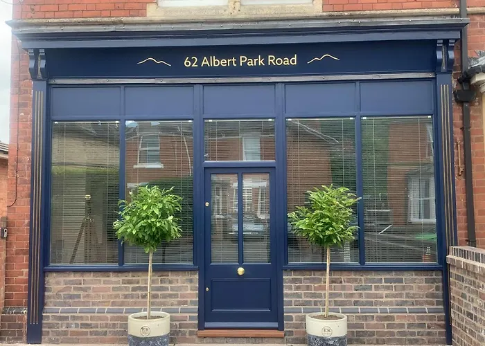 62 Albert Park Road